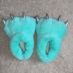COPY - Justice girls slippers S 2/3 Teal silver claws